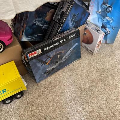 Sale Photo Thumbnail #341