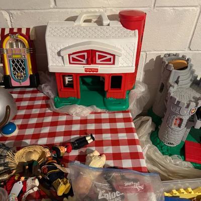 Sale Photo Thumbnail #324