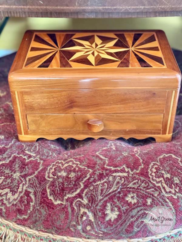 Sale Photo Thumbnail #25