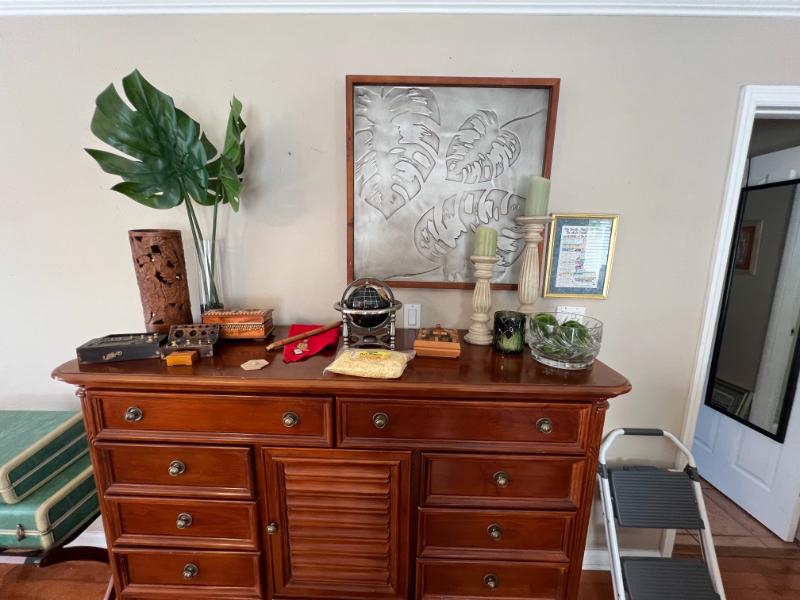 Sale Photo Thumbnail #54