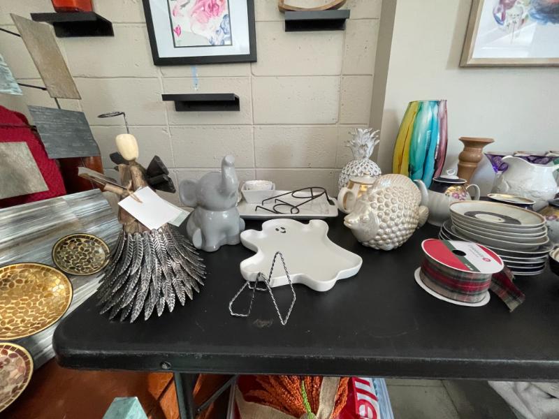 Sale Photo Thumbnail #17