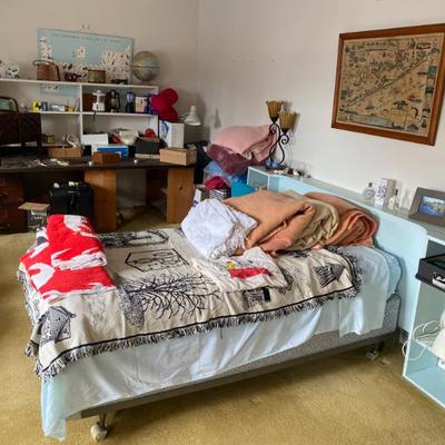 Sale Photo Thumbnail #30