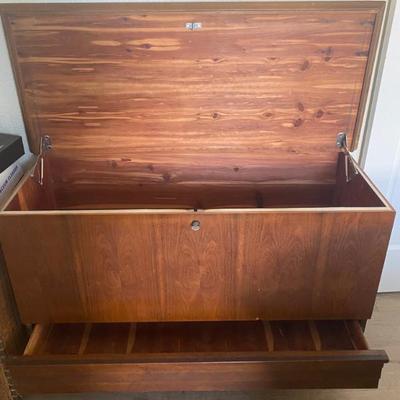 Sale Photo Thumbnail #23