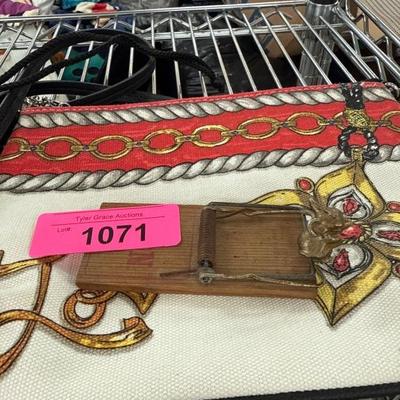 Sale Photo Thumbnail #111