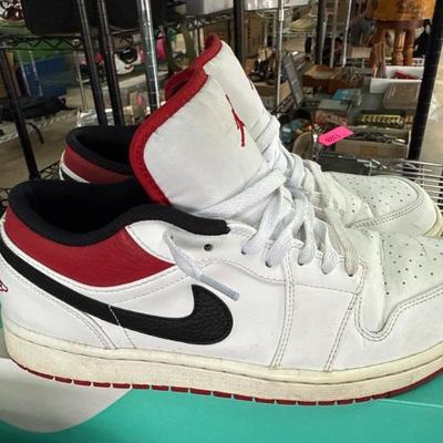 Sale Photo Thumbnail #366