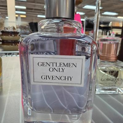 Sale Photo Thumbnail #290