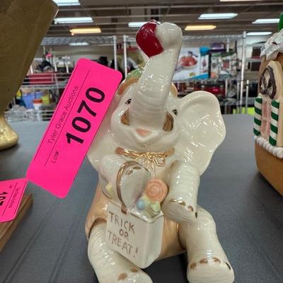 Sale Photo Thumbnail #110