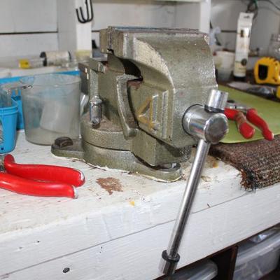 Sale Photo Thumbnail #99