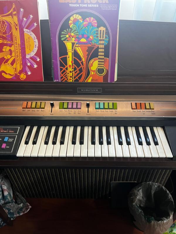 Sale Photo Thumbnail #12