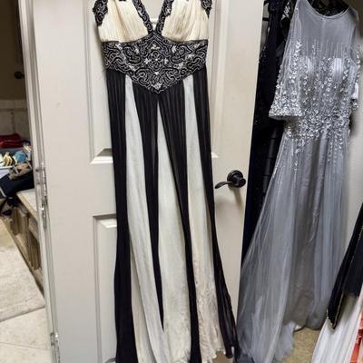 Sale Photo Thumbnail #235