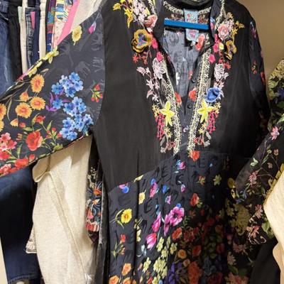 Sale Photo Thumbnail #196