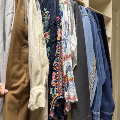 Sale Photo Thumbnail #206