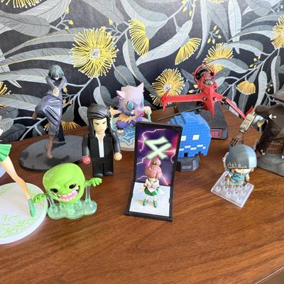 Sale Photo Thumbnail #73