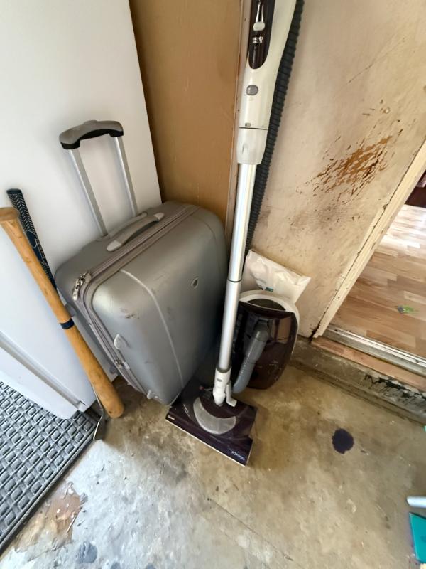 Sale Photo Thumbnail #36