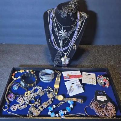 Sale Photo Thumbnail #40