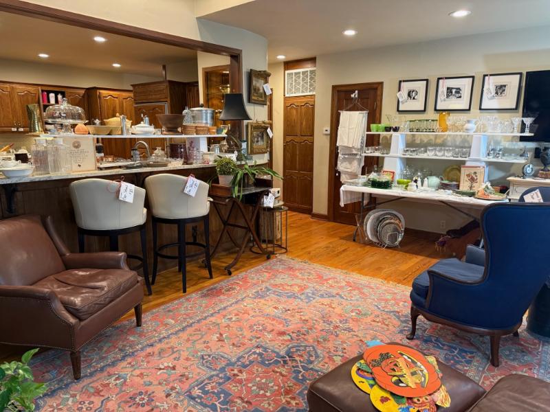 Sale Photo Thumbnail #32