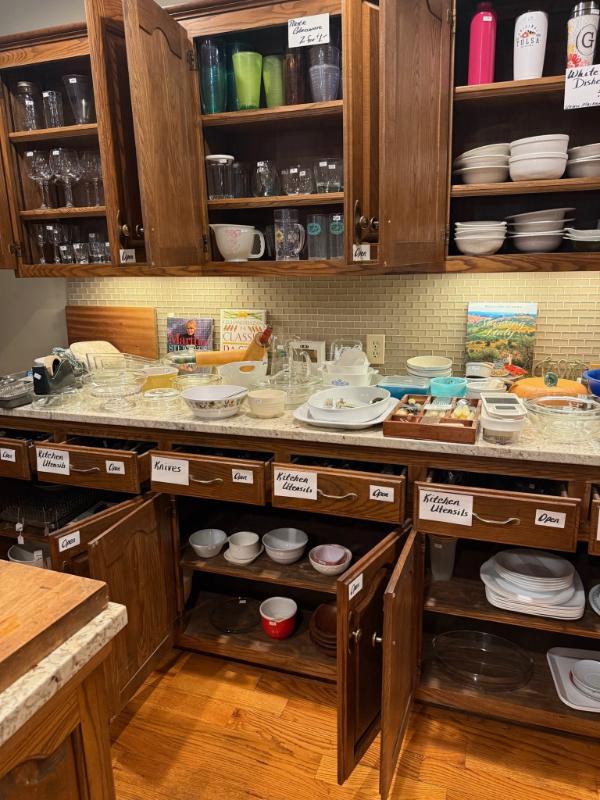 Sale Photo Thumbnail #50