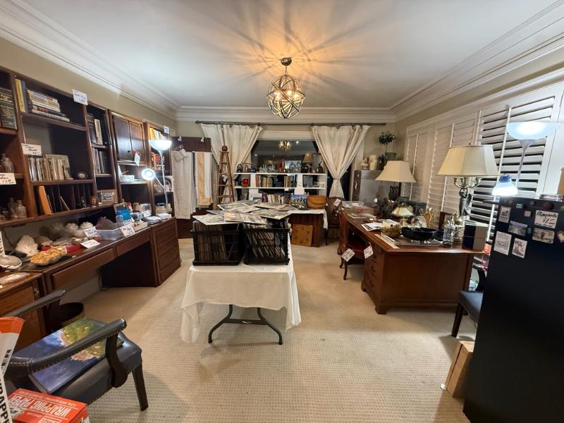 Sale Photo Thumbnail #55