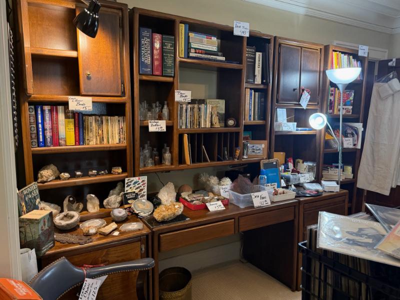 Sale Photo Thumbnail #56