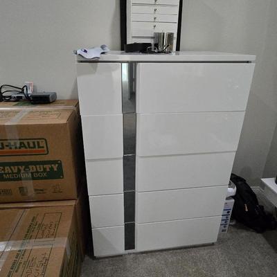 Sale Photo Thumbnail #161