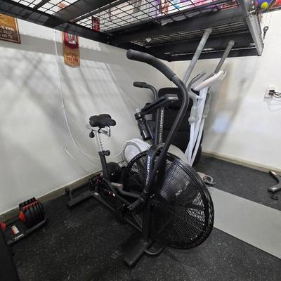 Sale Photo Thumbnail #114