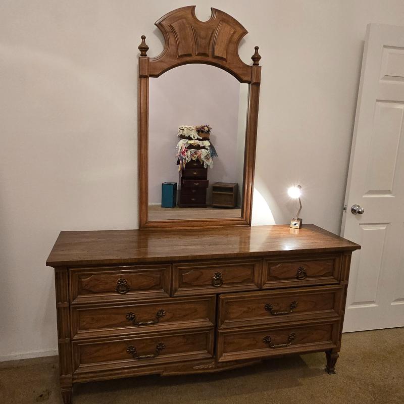 Sale Photo Thumbnail #29