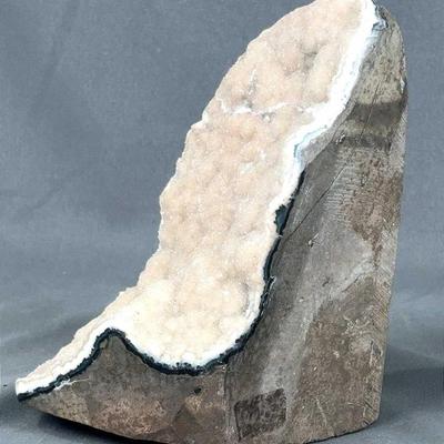 Sale Photo Thumbnail #532