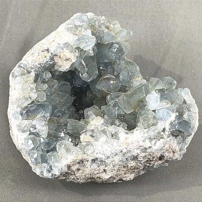 Sale Photo Thumbnail #549