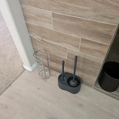 Sale Photo Thumbnail #32