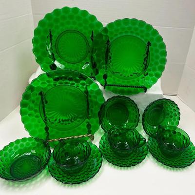 "Anchor Hocking" Forest Green Bubble/Bullseye Glassware Set 