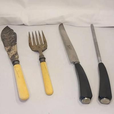 Vintage Fish Serving And Meat Carving Sets