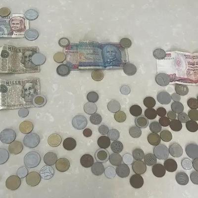 Foreign Currency-Coins And Bank Notes