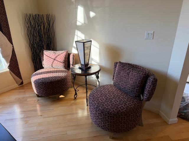 Sale Photo Thumbnail #5