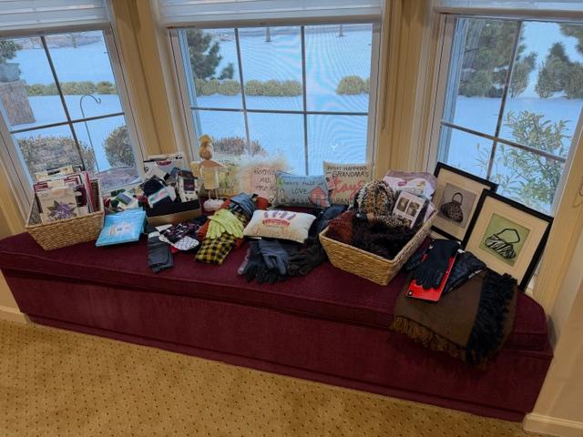 Sale Photo Thumbnail #24