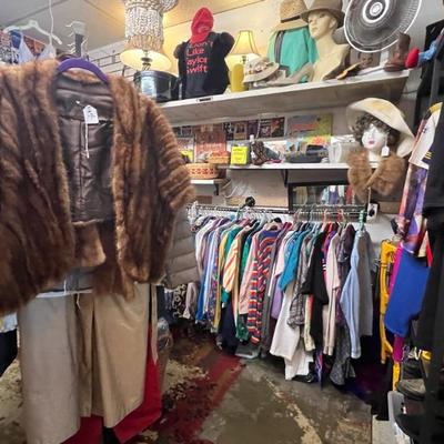 Sale Photo Thumbnail #18