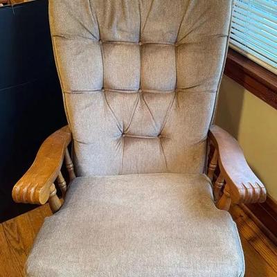 Glider Rocker W/ Matching Ottoman