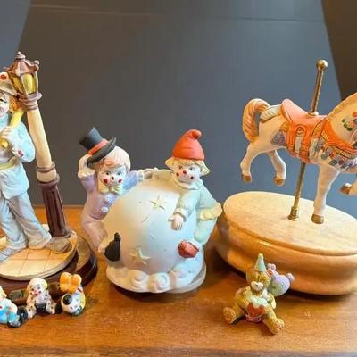 1 Clown Statue plus 1 Carousel Horse & Clown Rotating Music Figurines