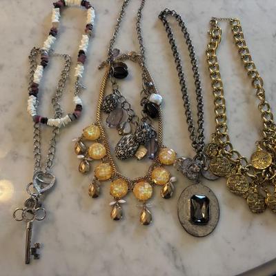 Sale Photo Thumbnail #10