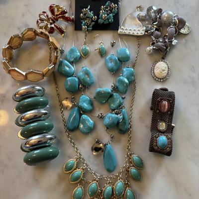 Sale Photo Thumbnail #5