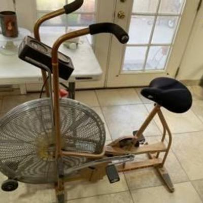 Sale Photo Thumbnail #125