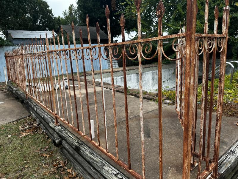 Sale Photo Thumbnail #2