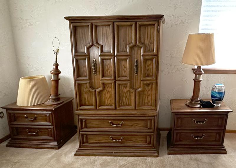 Sale Photo Thumbnail #46