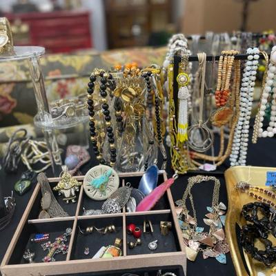 Sale Photo Thumbnail #47