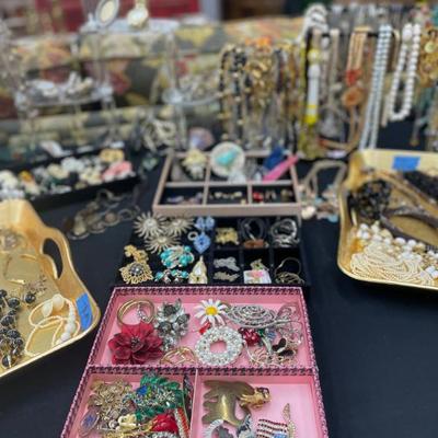 Sale Photo Thumbnail #49