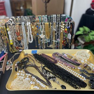 Sale Photo Thumbnail #52