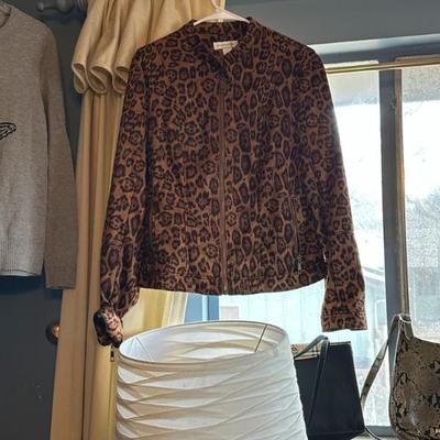 Sale Photo Thumbnail #191