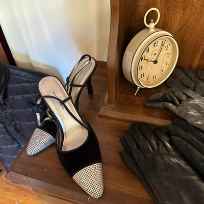 Sale Photo Thumbnail #273