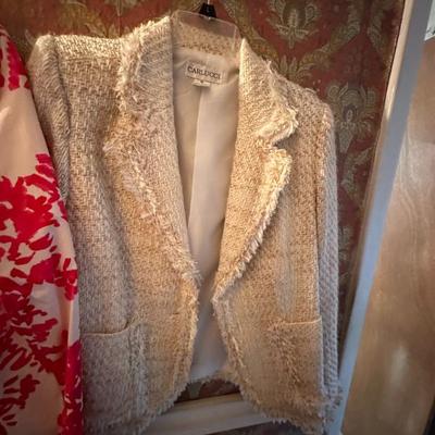 Sale Photo Thumbnail #222