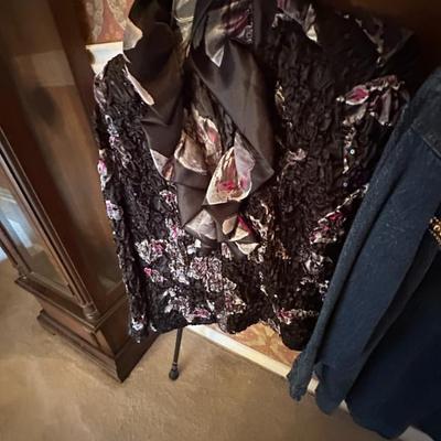 Sale Photo Thumbnail #224