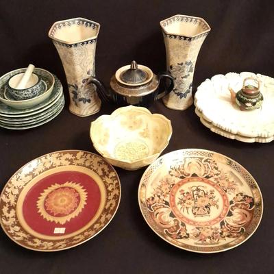 Andrea by Sadek Asian-Inspired Decorative Vases, White & Gold Bowl, Plates & Coordinating Tableware 